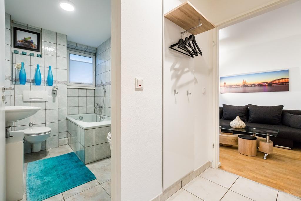 Ferien Und Messewohnug Apartment Кьолн Екстериор снимка