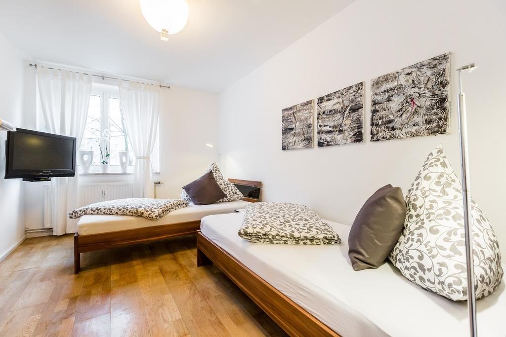 Ferien Und Messewohnug Apartment Кьолн Екстериор снимка